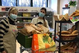 Nuova donazione di Dimora d'Abramo all'emporio solidale Dora