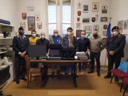 Credere per Vedere dona tre computer all'Associazione Nazionale Carabinieri