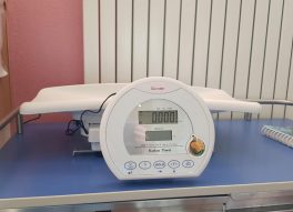 Tante attrezzature sanitarie da Progetto Pulcino al reparto di Neonatologia