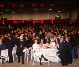 Torna in presenza la Cena di Natale del GRADE