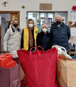La Befana del Lions è tornata a far visita ai bambini della cooperativa Hésed