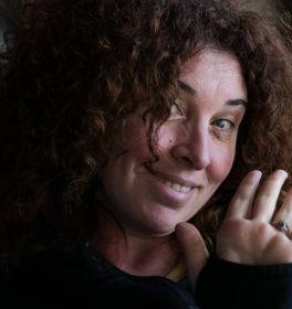In ricordo di Barbara Montanari, un sostegno concreto alle donne migranti