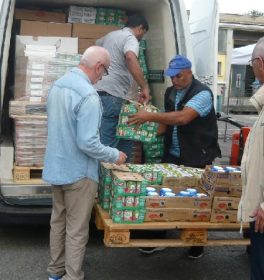 Azione Solidale lancia un appello per superare le difficoltà del periodo