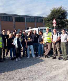 Dipendenti Conad e guardie ecologiche volontarie insieme per pulire l'Enza
