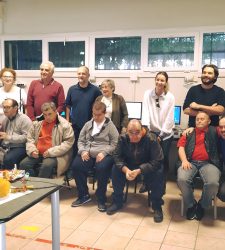 Credere per Vedere dona 8 computer al Circolo Arci Fenulli per l'allestimento di un nuovo spazio informatico