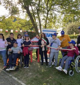 Inaugurata a Montecavolo la prima “Casetta dei libri”