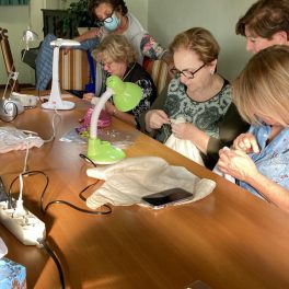“Reggio Ricama” bandisce 4 Borse di Studio intitolate a Papa Francesco