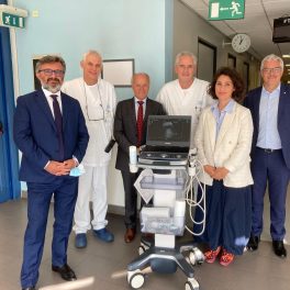 Grade e Fondazione BSGSP donano un nuovo ecografo all’Infettivologia del Santa Maria Nuova