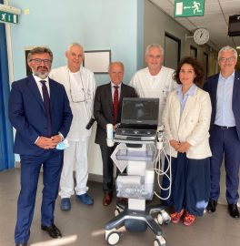 Grade e Fondazione BSGSP donano un nuovo ecografo all’Infettivologia del Santa Maria Nuova