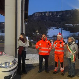 Croce Verde di Castelnovo e Vetto dona un'auto a una famiglia per dare speranza