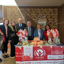 Orietta e Marino festeggiano 60 anni di matrimonio donando 5 cyclette all’Ematologia del Santa Maria Nuova