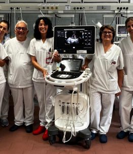 Progetto Pulcino: guanti speciali e una sonda cardiaca per la Neonatologia di Reggio Emilia