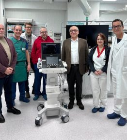 Arti Grafiche Reggiane e Lai Spa dona un ecografo di ultima generazione all'ospedale reggiano
