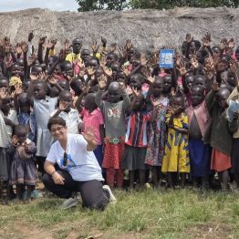 Ventidue anni al fianco dei più fragili e un nuovo progetto: l'impegno di Gens Nova per una scuola in Uganda