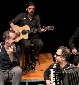 "Nel blu - avere tra le braccia tanta felicità": omaggio a Modugno al Teatro di Ragazzola