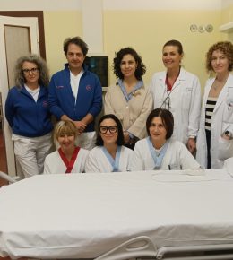 Fondazione Grade dona quattro barelle al reparto di Ecografia interventistica del Santa Maria Nuova