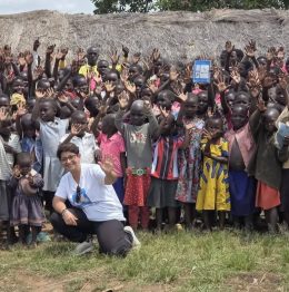 Gens Nova sostiene una missione in Uganda